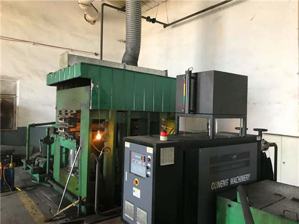 橡膠硫化機怎么選油溫機功率「歐能機械」告知選型技巧